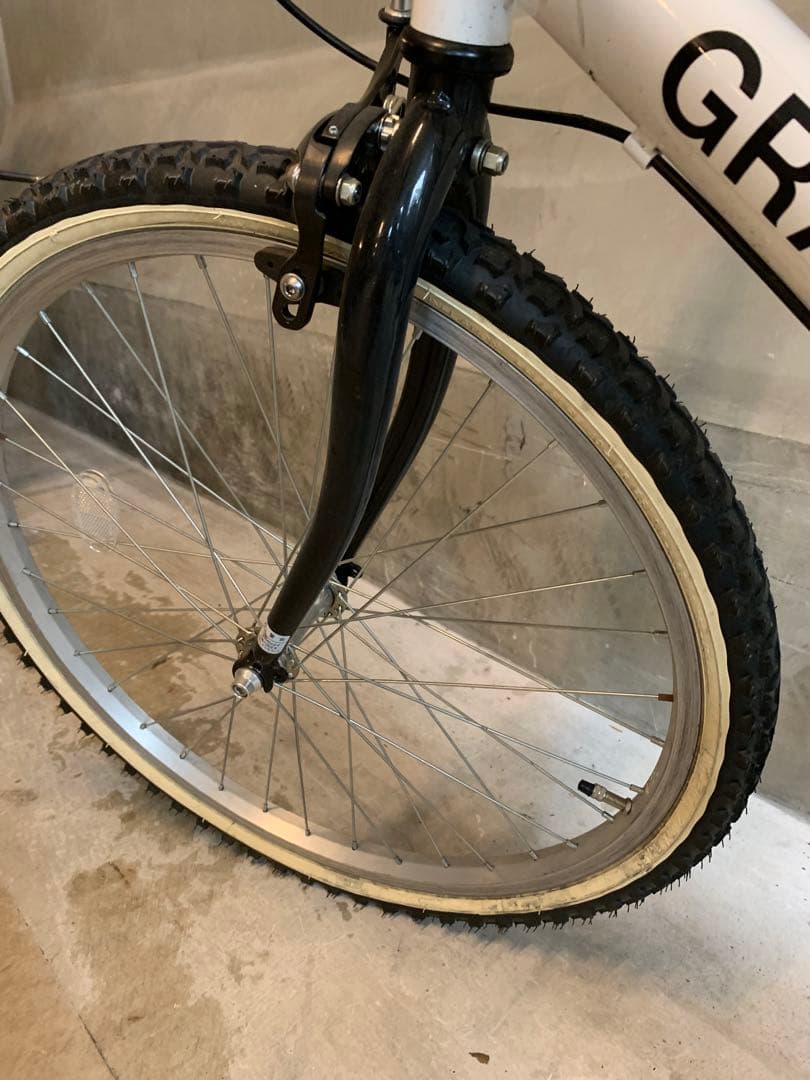 【滋賀引取限定】GRAPHIS 24インチ　ジュニア用　自転車 クロスバイク