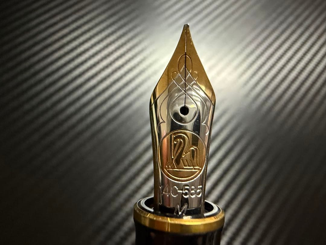 未使用に近い ペリカン 初期型 スーベレーン M800 緑縞 14C M 万年筆