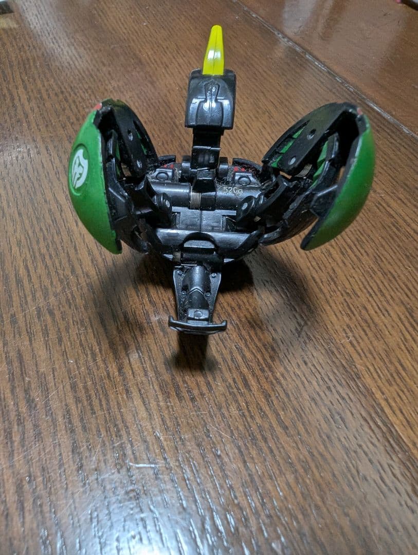 【超希少品】爆丸　ダークオンヘリオス