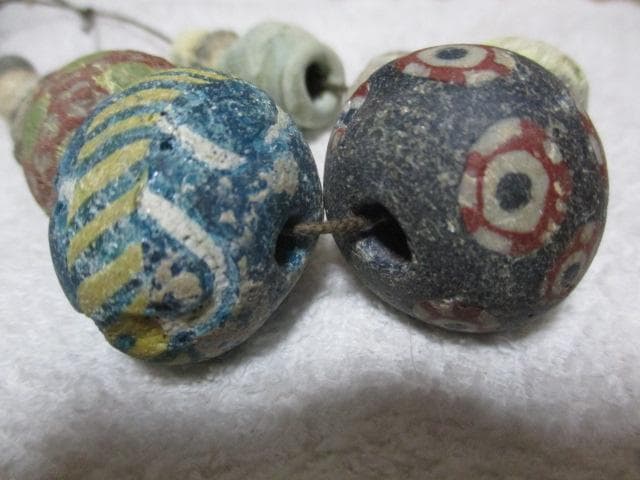 初期トンボ玉等沢山　超貴重　Q59-2