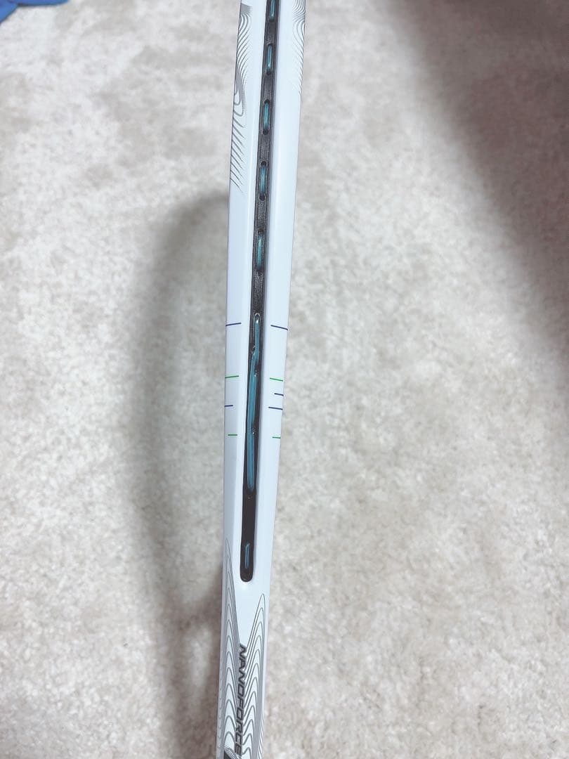 ソフトテニス　ラケット　ナノフォース8v ホワイト