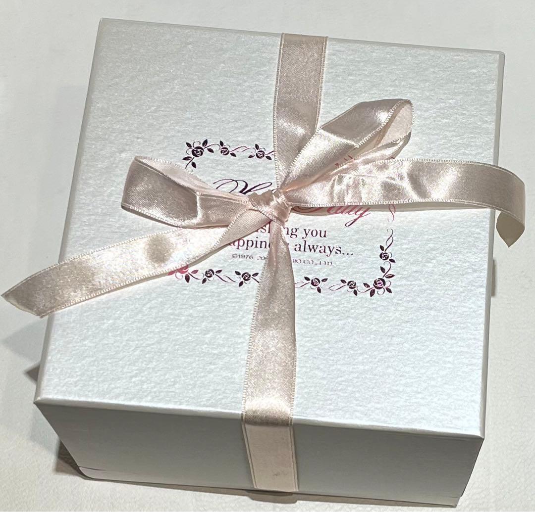 ハローキティ ウエディング ドール リングピロー Vivitix 新品タグ付き