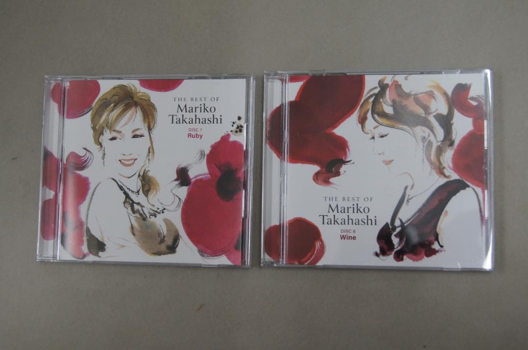 高橋真梨子の世界　歌詞集と鑑賞ガイド．専用ケース付き　ユーキャン