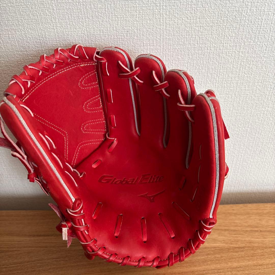 ミズノ　軟式用　グラブ 投手用　グローバルエリート　グローブ　定価30,800