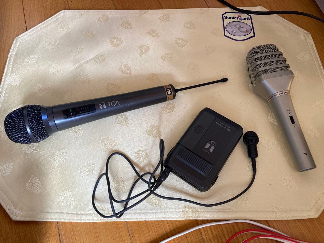 TDA B42 ワイヤレスマイクシステム