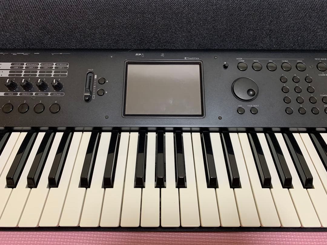 KORG M50-73 鍵