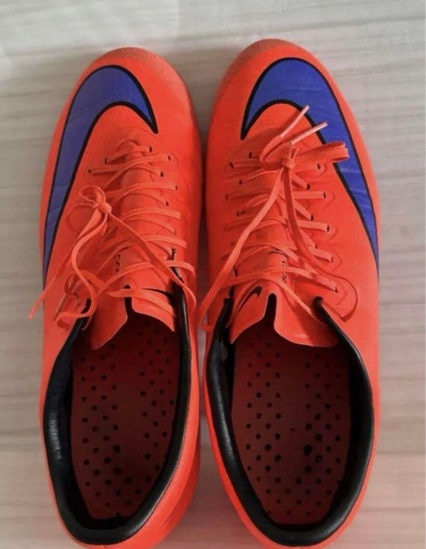 NIKE マーキュリアル スパイク