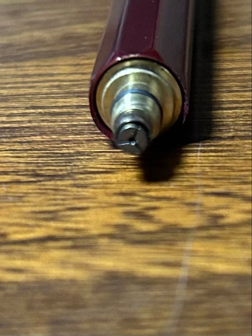 カヴェコスペシャル限定色レッド0.5mm