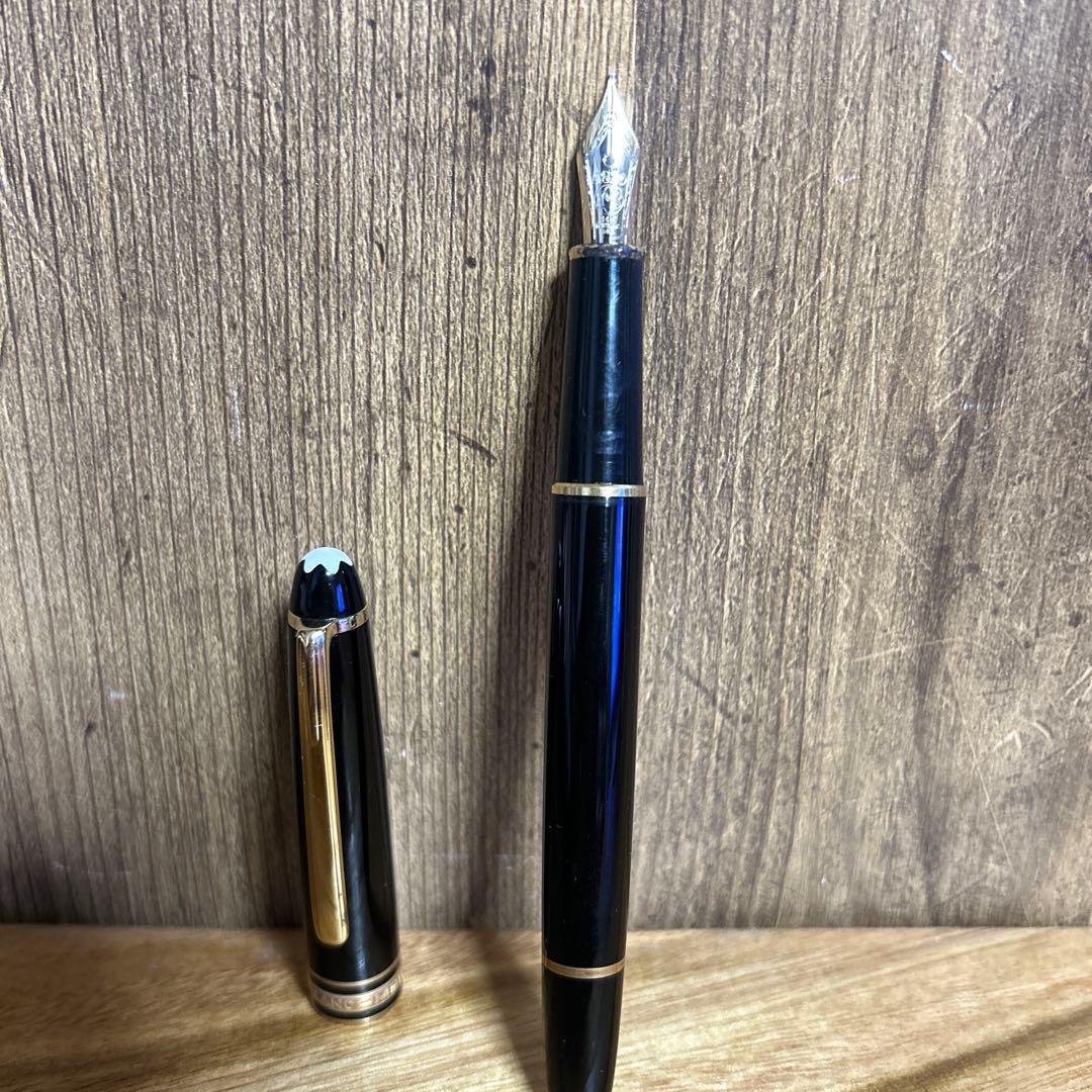 モンブラン　万年筆・ボールペン・シャープペンシルセット