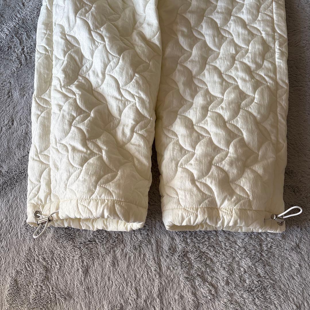 unoa ウノア　ダウン　中綿　パンツ