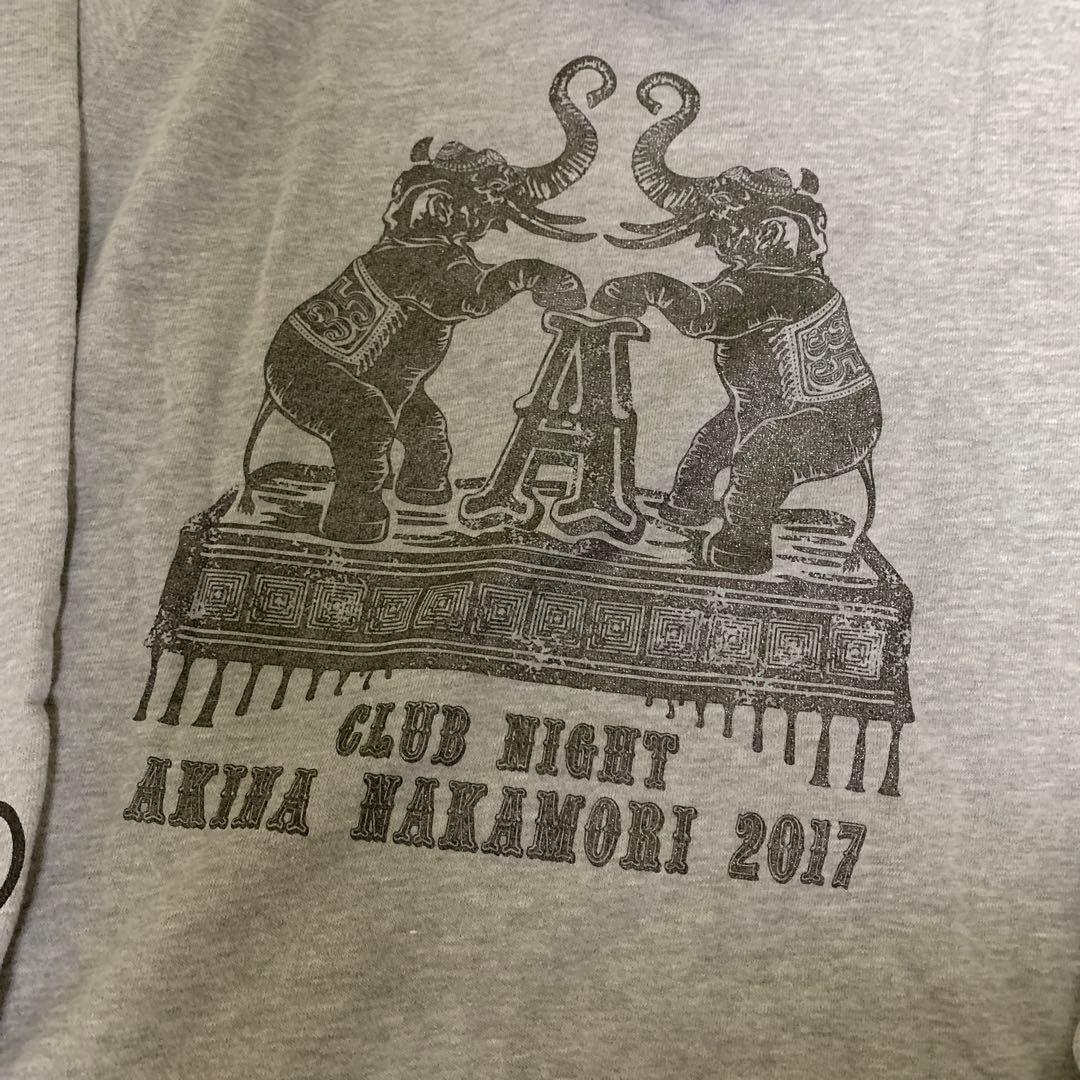 中森明菜さんのパーカー