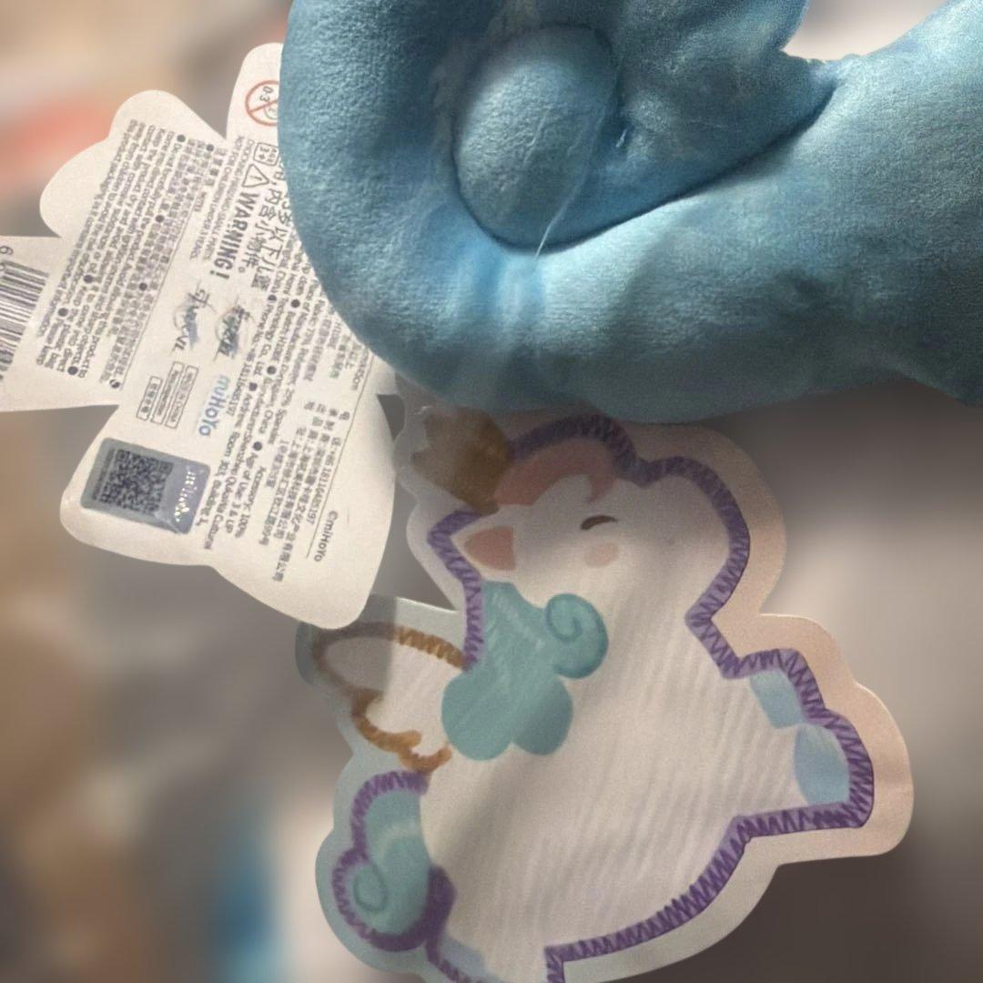 崩壊スターレイル　イカルン　ぬいぐるみ