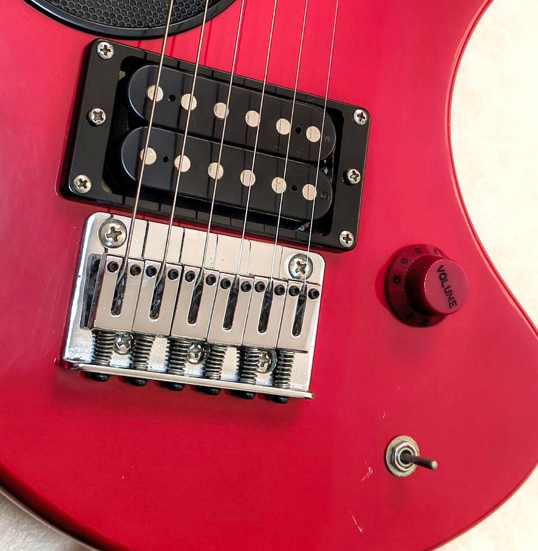 【美品】ZO-3 レッド アンプ内蔵ミニギター ヘッドフォン利用可能！！