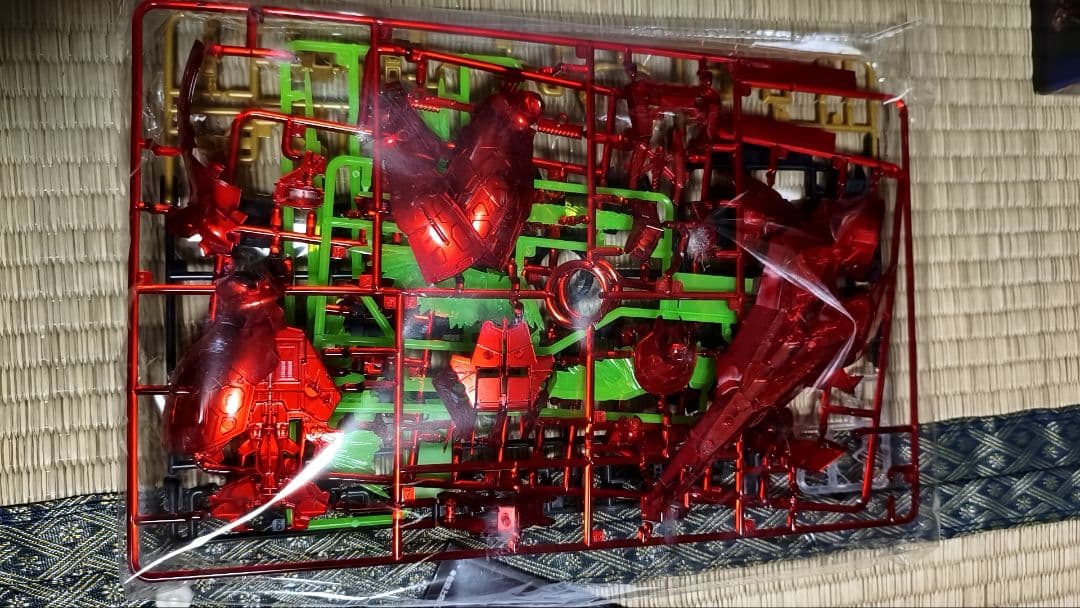 RG サザビー　メカニカルコアメッキ