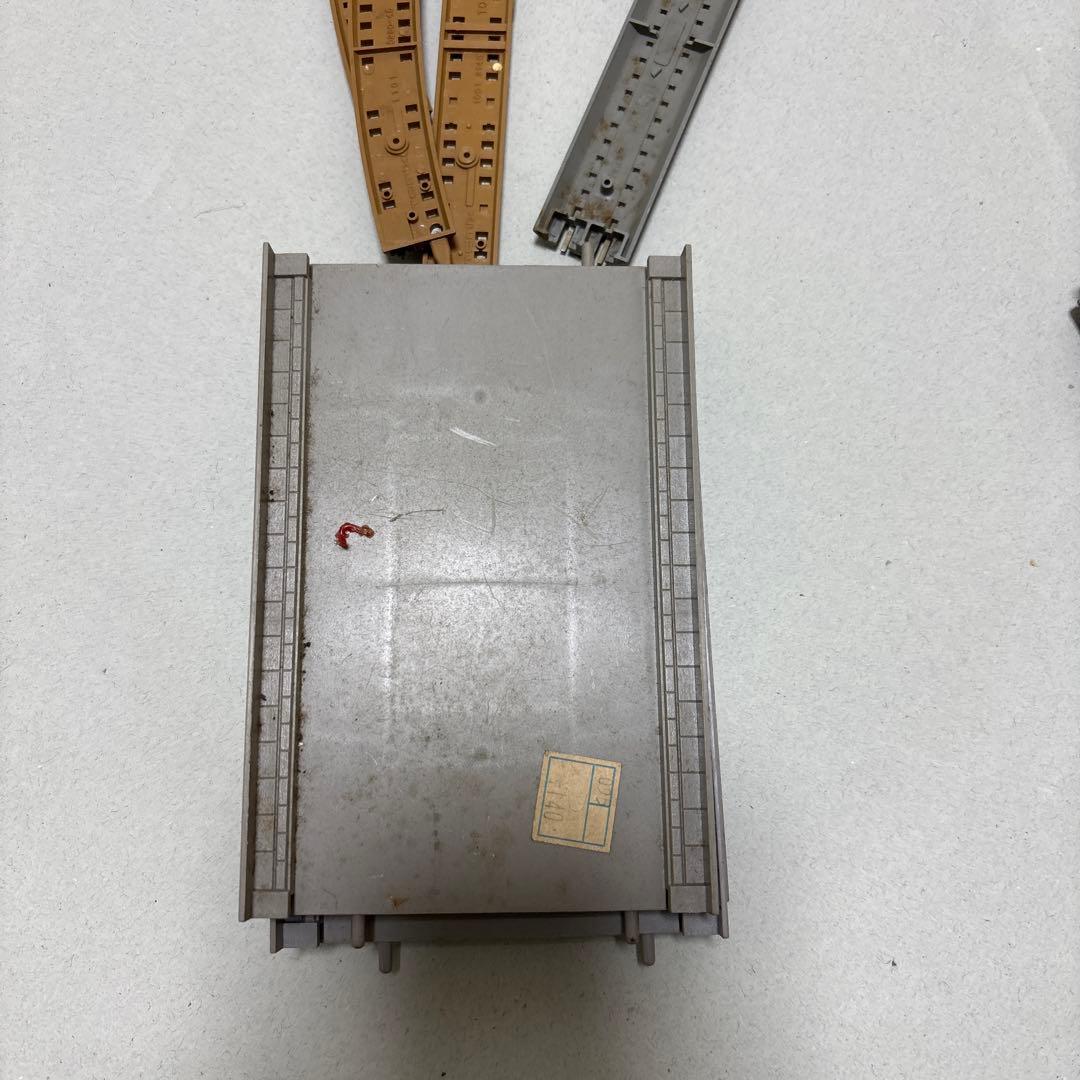 レール 多数部品大量まとめ出品ジャンク品tomix 他 車両6台　値引きできます