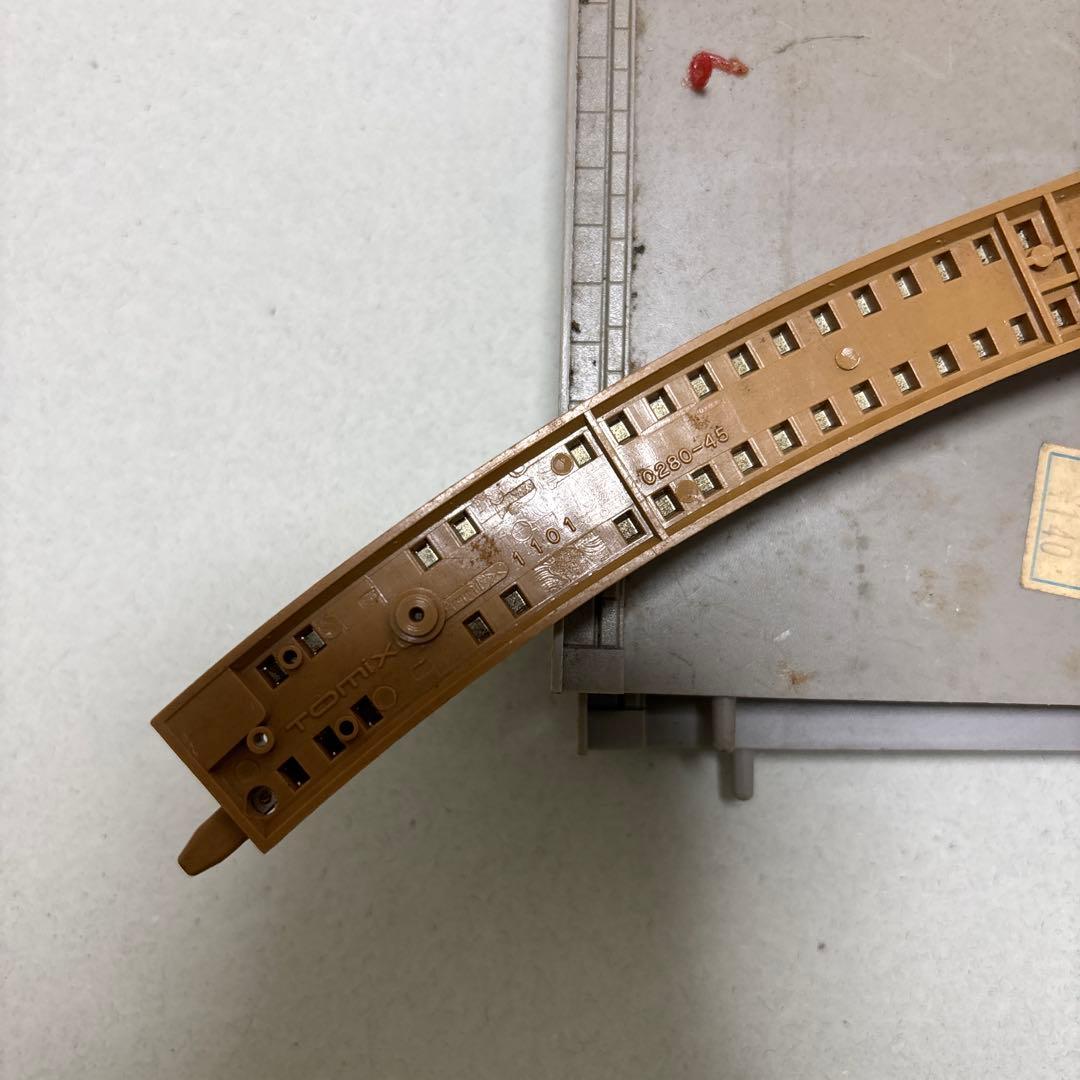 レール 多数部品大量まとめ出品ジャンク品tomix 他 車両6台　値引きできます