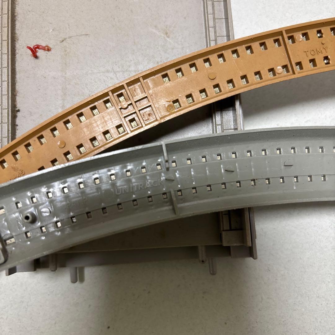 レール 多数部品大量まとめ出品ジャンク品tomix 他 車両6台　値引きできます