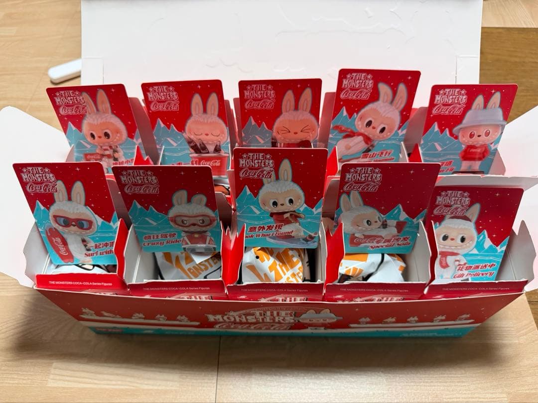 ラブブ コカコーラ フィギュア アソートボックス