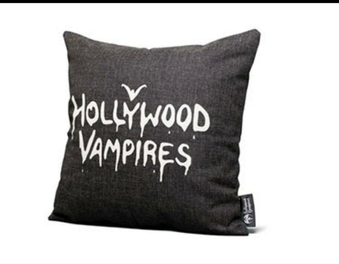 激安新品！ジョニーデップHollywood vampires正規品クッション2個