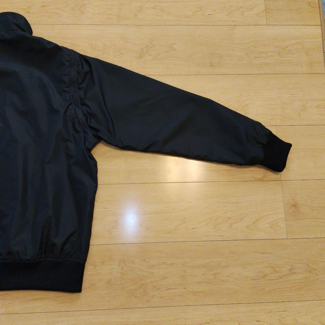 田口英治です。　Lサイズ 美品【SINA COVA】シナコバ 裏起毛ナイロ