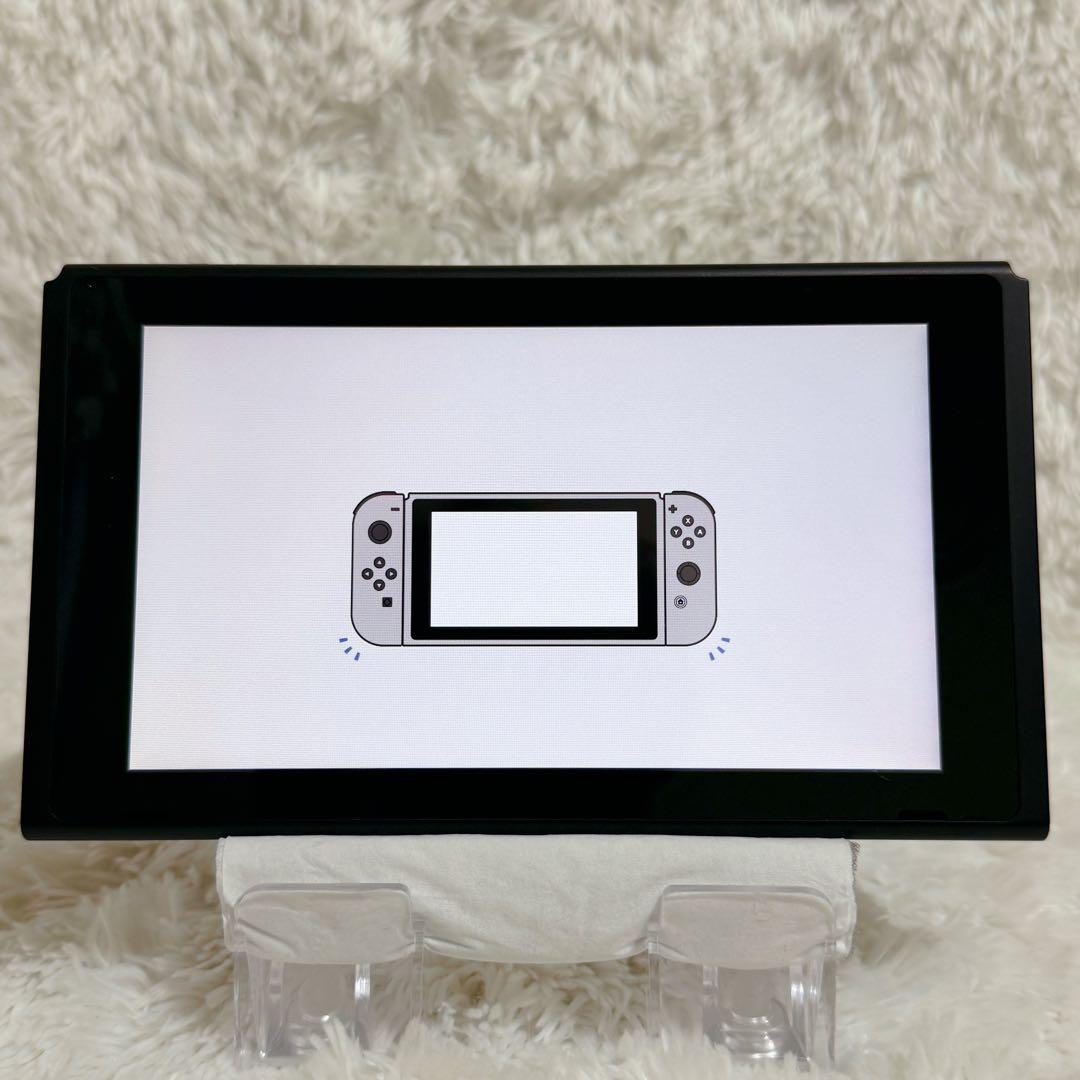 極美品✨ Nintendo Switch バッテリー強化版 本体のみ 2019年
