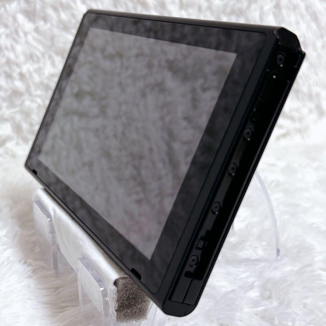 極美品✨ Nintendo Switch バッテリー強化版 本体のみ 2019年