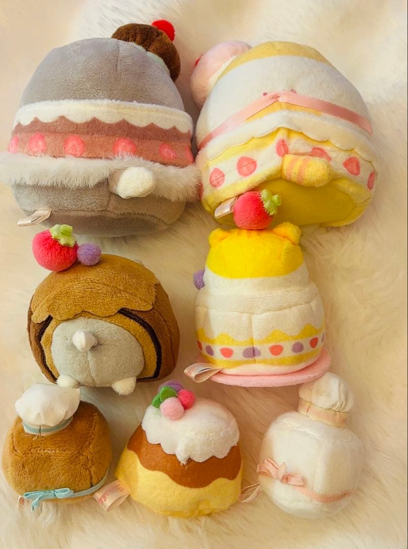 すみっコぐらし♡ねこのきょうだい♡ケーキ♡てのりぬいぐるみ♡完売品♡美品♡