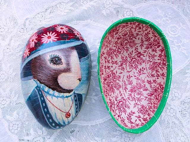 アンティーク　ミニョネット　ジャーマン　☆ 　ビスクドール　エッグコンテナ