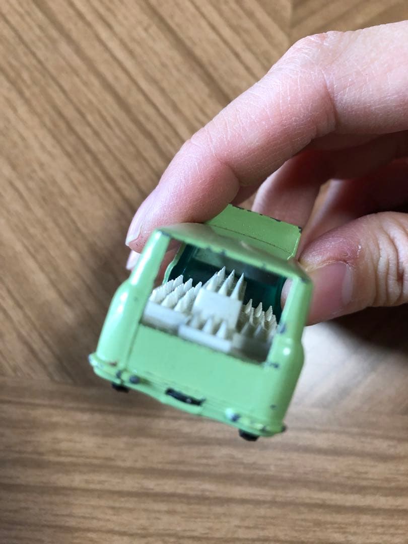 NO. 21 ミルク運搬車　matchbox レズニー