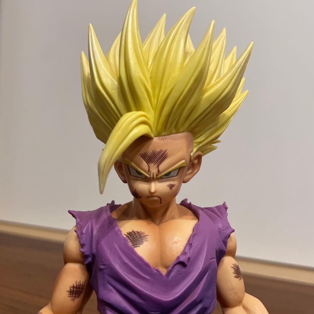 孫悟飯　ドラゴンボール　フィギュア
