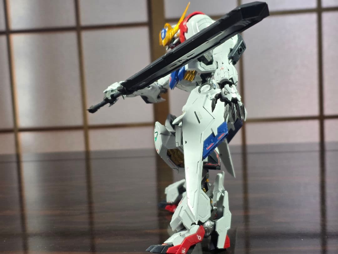 MG　バルバトスルプス(部分塗装組み立て済)