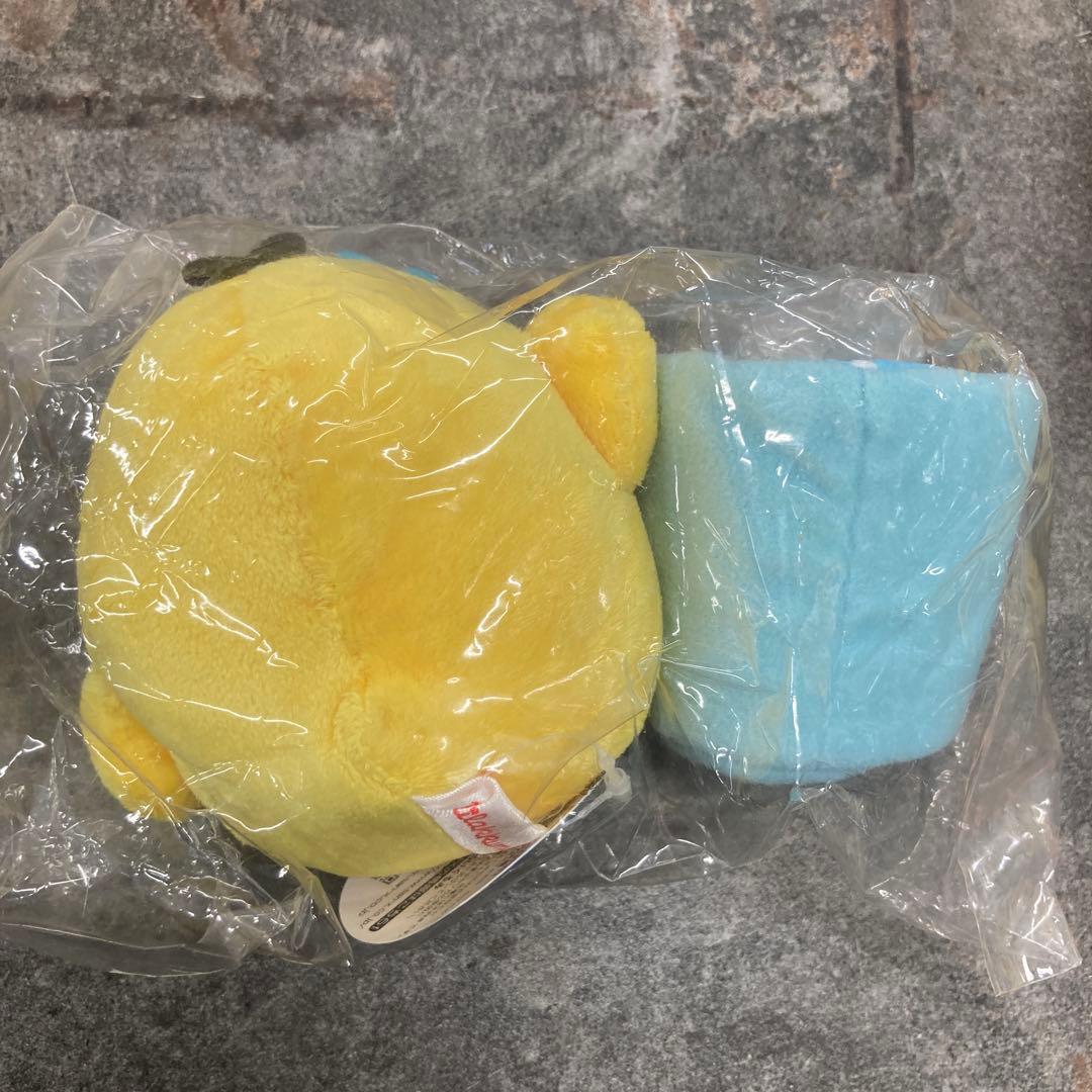 リラックマ　黄色いとり　ぬいぐるみ　コップ　お弁当箱