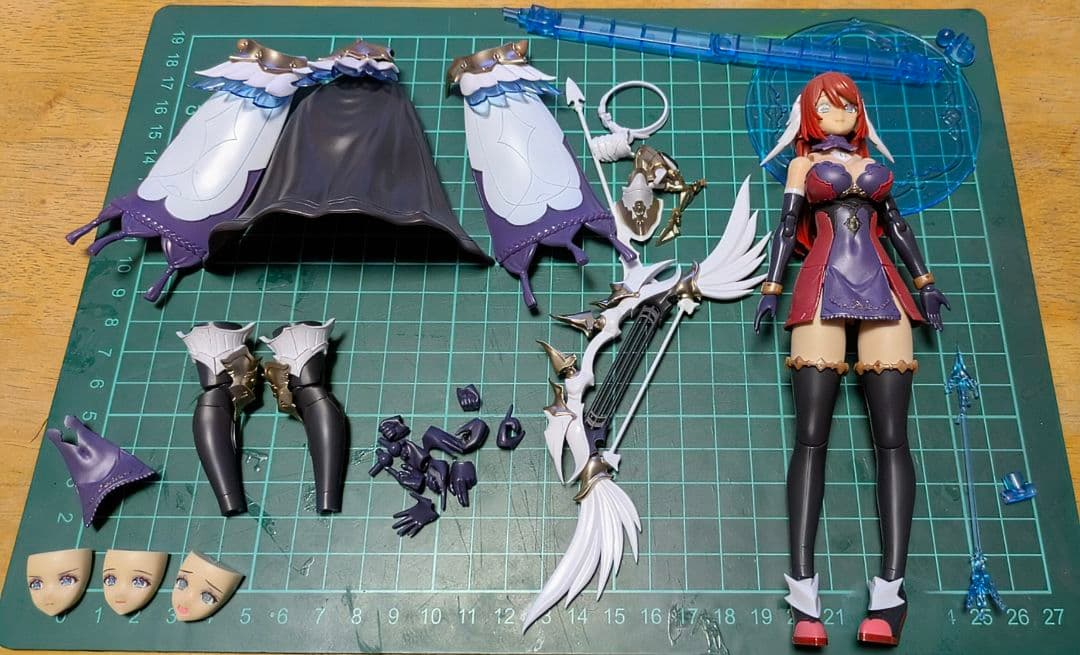 《エルメダ》＆《ゼノアルマ ブレイズオービス＆フレイムシュトラール》完成品