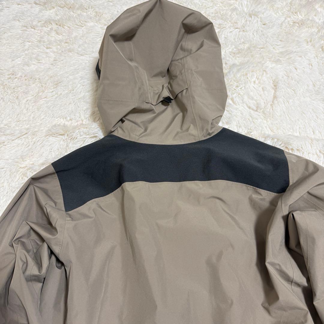 【極美品】DAIWA GORE-TEX タフレインジャケット　DR-1324J