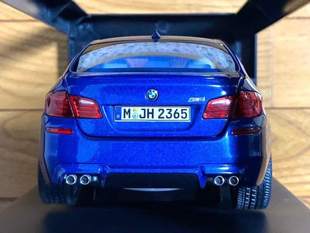  M5 モンテカルロブルーミニカー