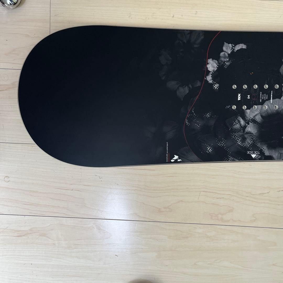 18-19NOVMBR D4オガサカ 国産スノーボード板　美品❗️150センチ