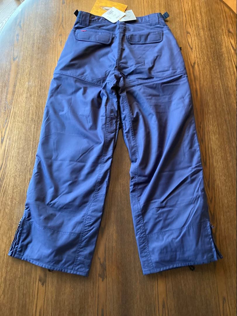 新品タグ付 OAKLEY オークリー スキー・スノーボードウェア パンツ 極寒可