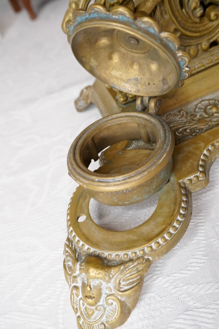 フランス アンティーク 天使と花かごのレタースタンド＆インクウェル