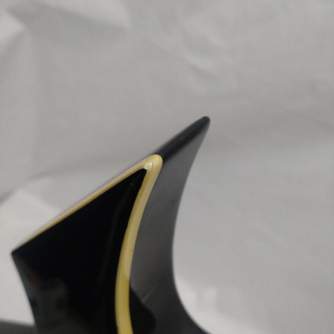 個性派ベーシストにワーロックベース！