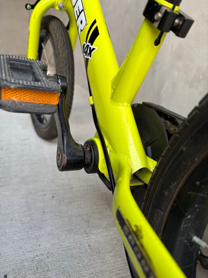 STRIDER14x ライムイエロー子供用自転車　［訳あり］梱包たのメル便