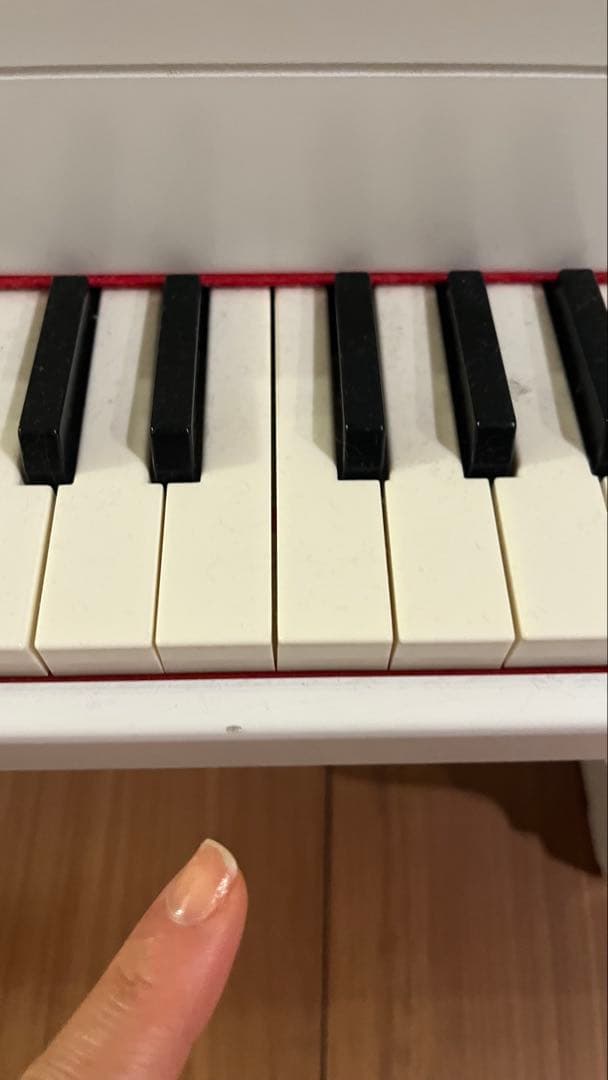 期間限定値下げ【美品】カワイ　アップライトピアノ　ミニピアノ　ホワイト
