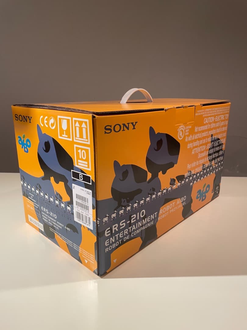 Robot AIBO / HERMES アイボバック　新品未使用　未開封