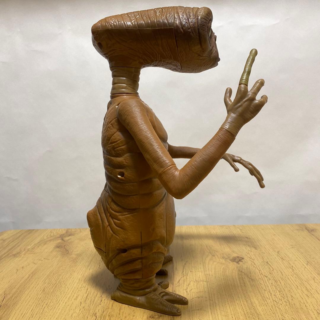 【喋る、動く、光る】ET トーキングフィギュア