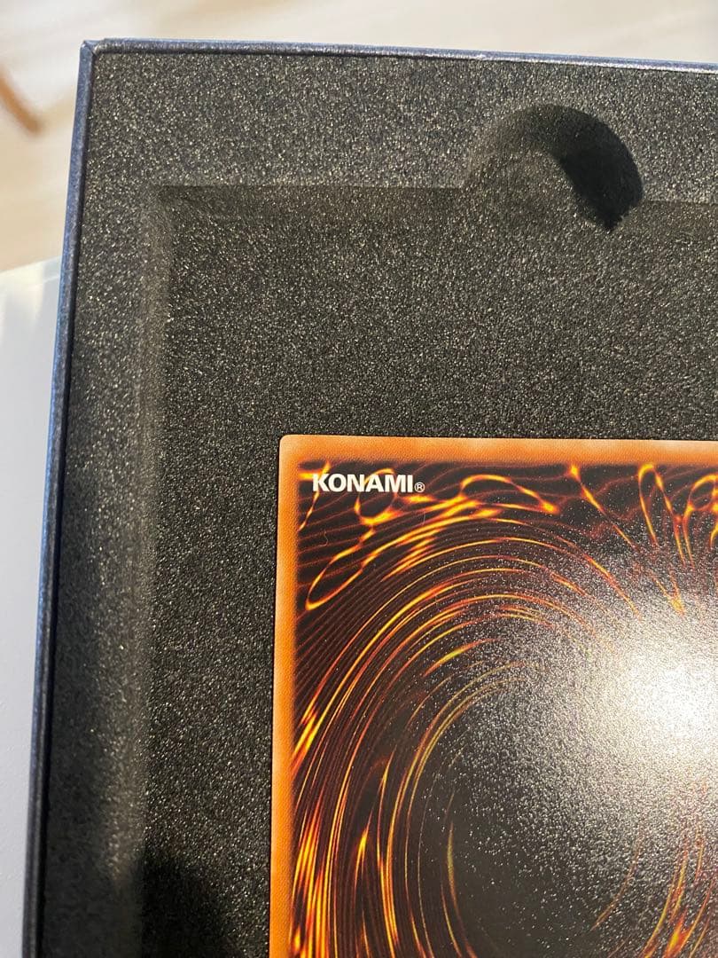 H*L様 遊戯王　極美品　スターダスト・ドラゴン レリーフ　TDGS-JP040