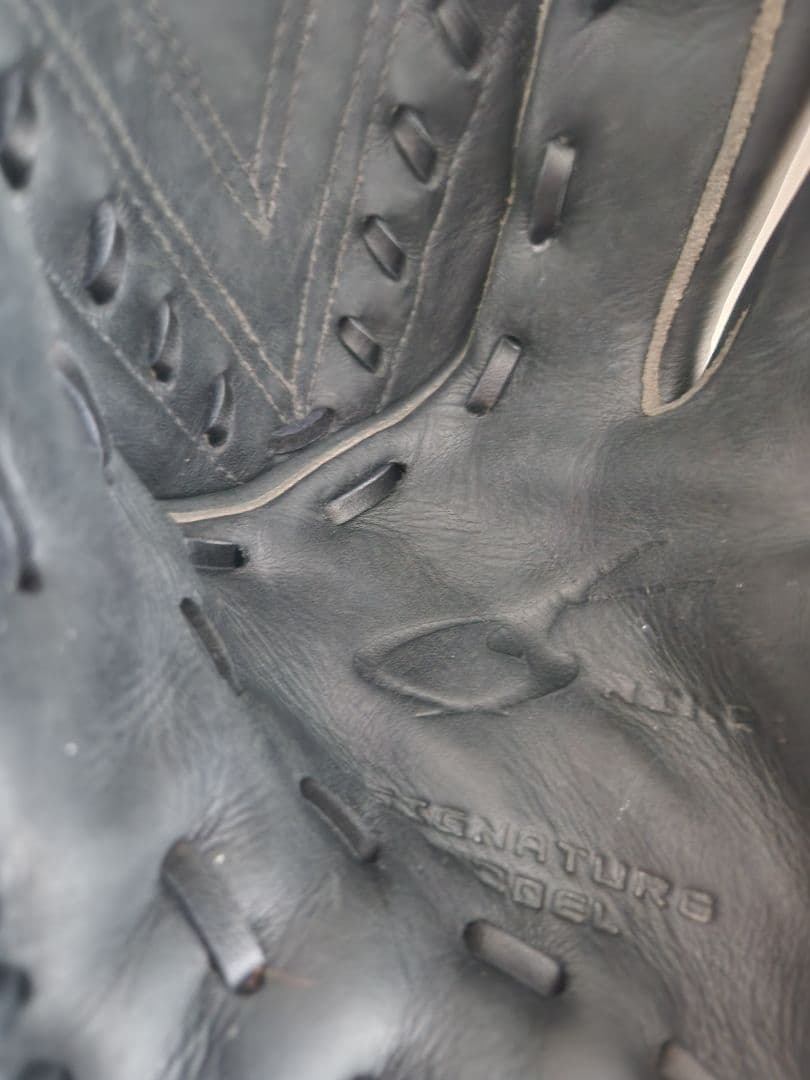 たーむNike軟式野球グローブ ダルビッシュモデル※廃盤