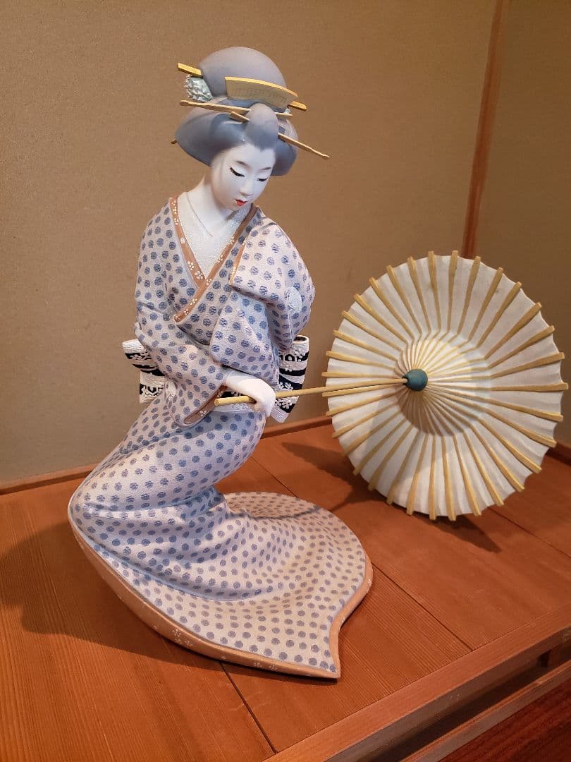 博多人形「上方舞」初代西頭哲三郎作