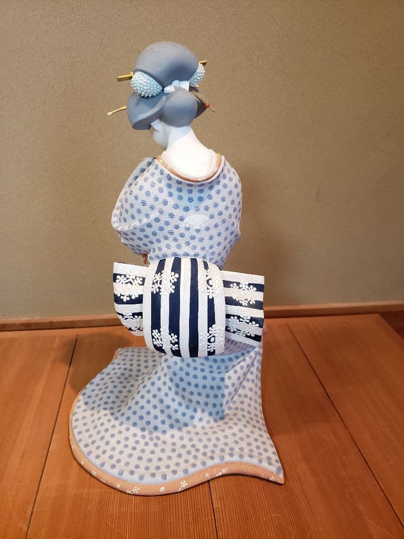 博多人形「上方舞」初代西頭哲三郎作