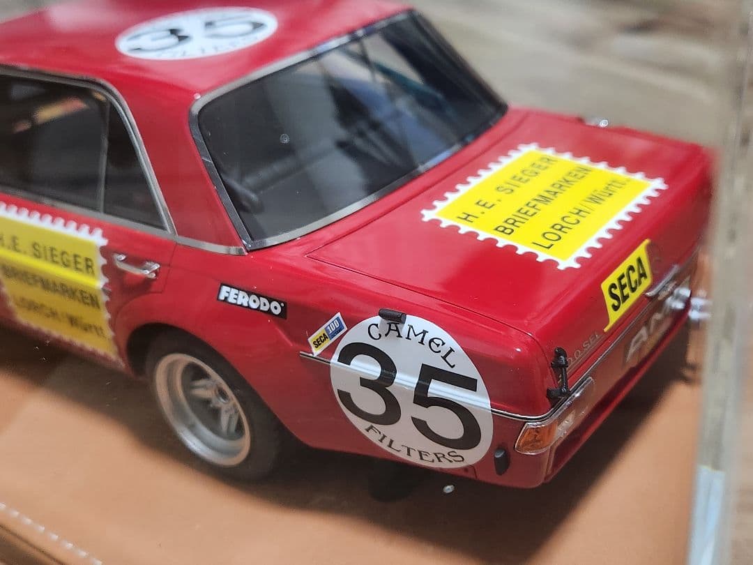 ミニカー GOC 1/18 Mercedes Benz 300 SEL 6.8 AMG