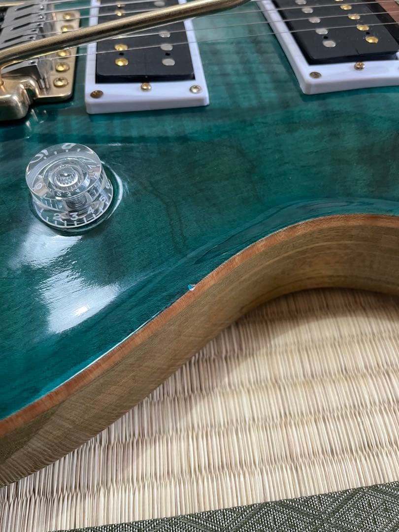 エレキギター　PRS模造品　レスポールタイプ