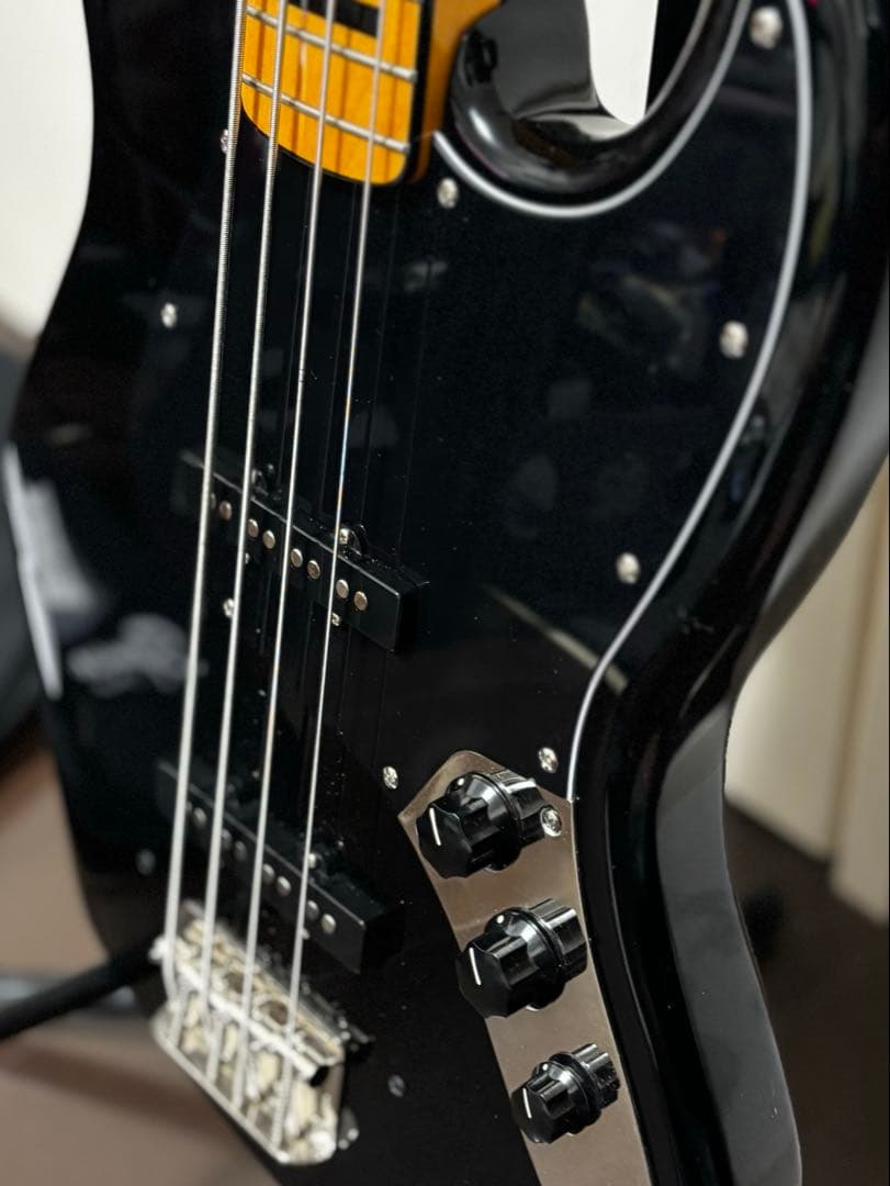 Squier ClassicVibe JazzBass スクワイヤージャズベース